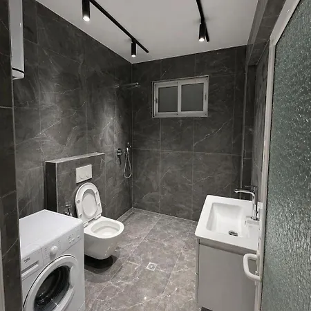 Sasori Apartman